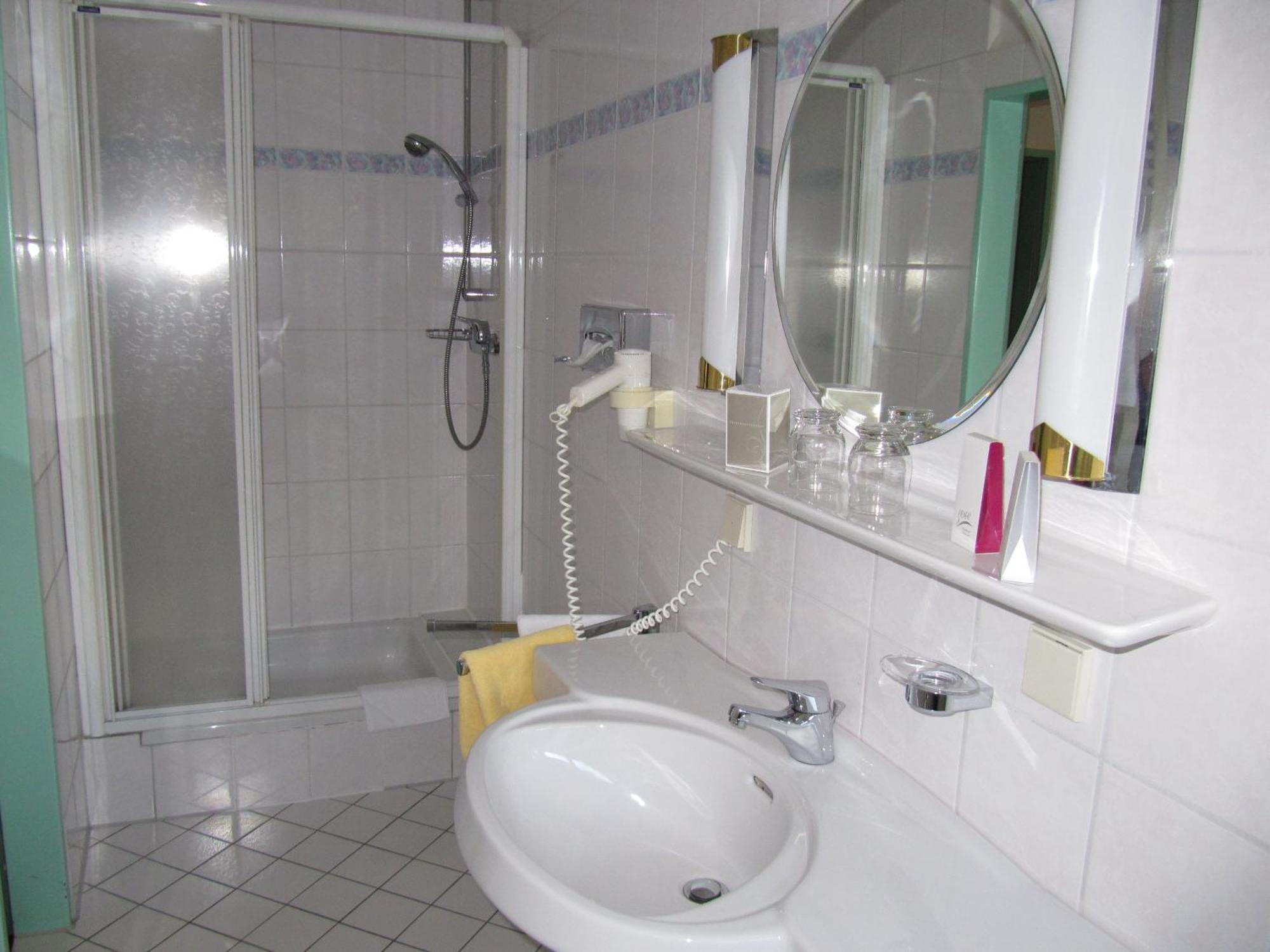 Hotel Pension Marie-Luise, Hotel Garni Bad Bevensen Phòng bức ảnh
